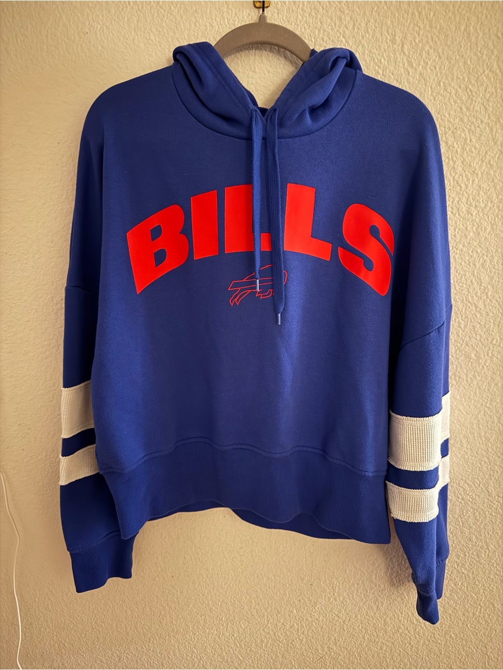 Junk Food Buffalo Bills Blue Hoodie Sweatshirt, Size XL
